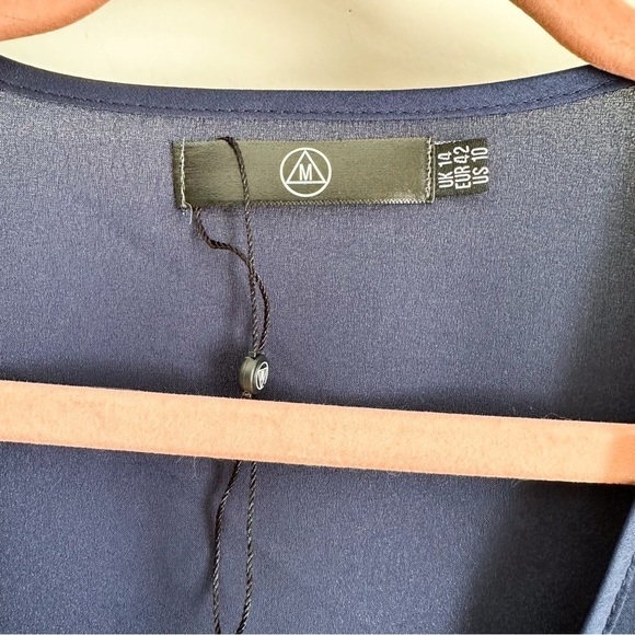 NWOT Missguided Dark Midnight Blue Satin Cropped Wrap Blouse Top - Picture 9 of 9